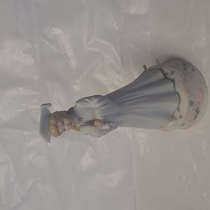 W9: Graduation Day ENESCO TREASURED MEMORIES FIGURINE STATUE 1990
